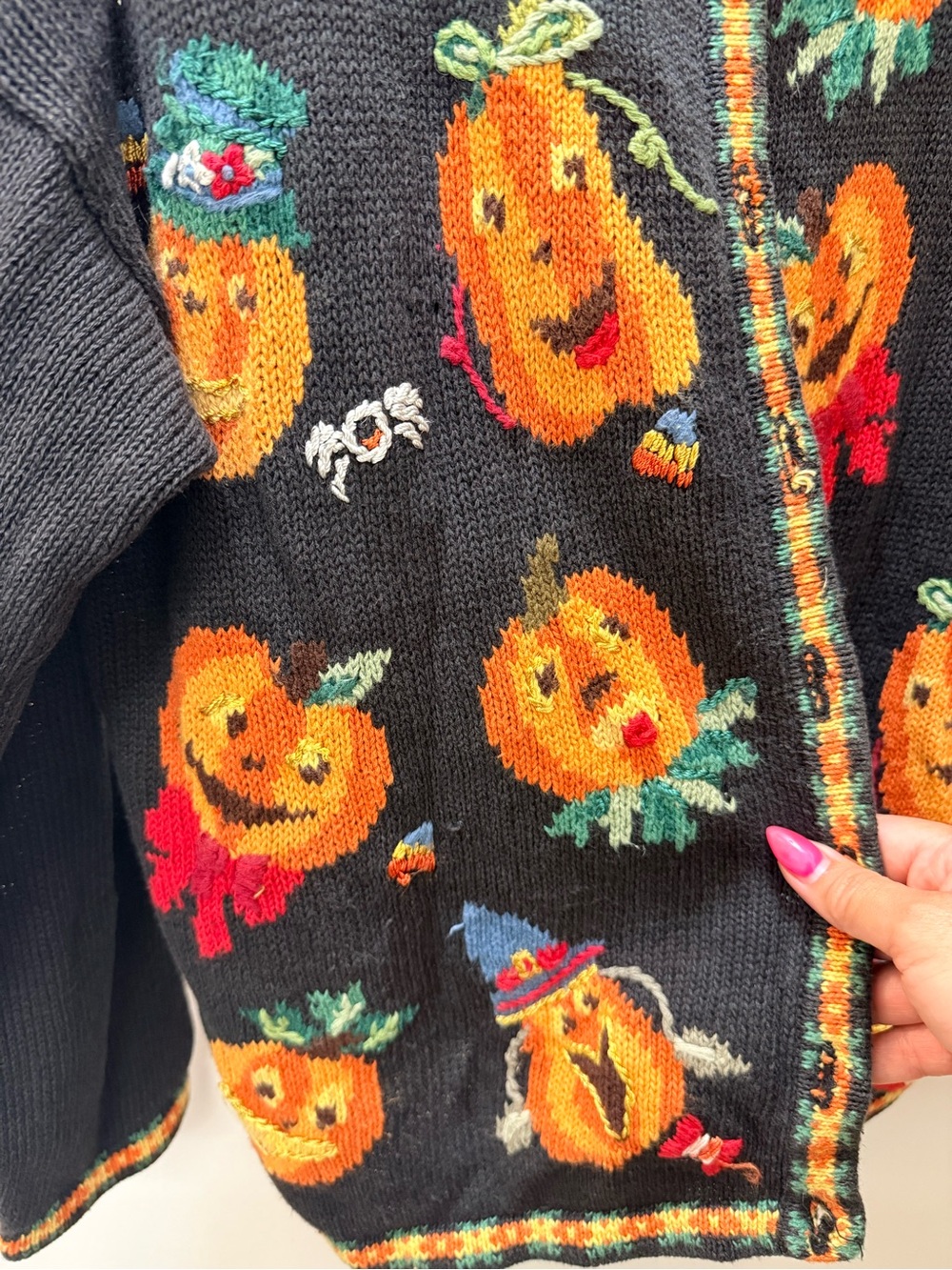Women’s Vintage Halloween Tiara Cardigan M/L Orange Black Jack o’ Lanterns - Picture 10 of 10